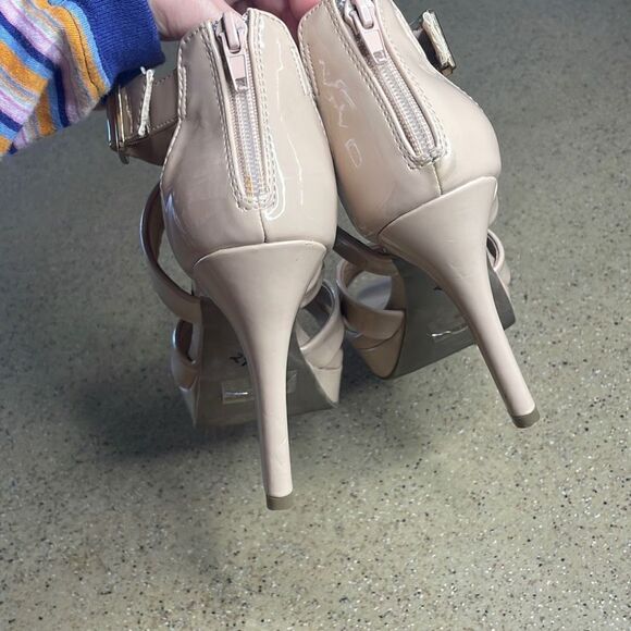 Report Livy Nude Patent Leather Platform Heels 7 - Picture 9 of 12